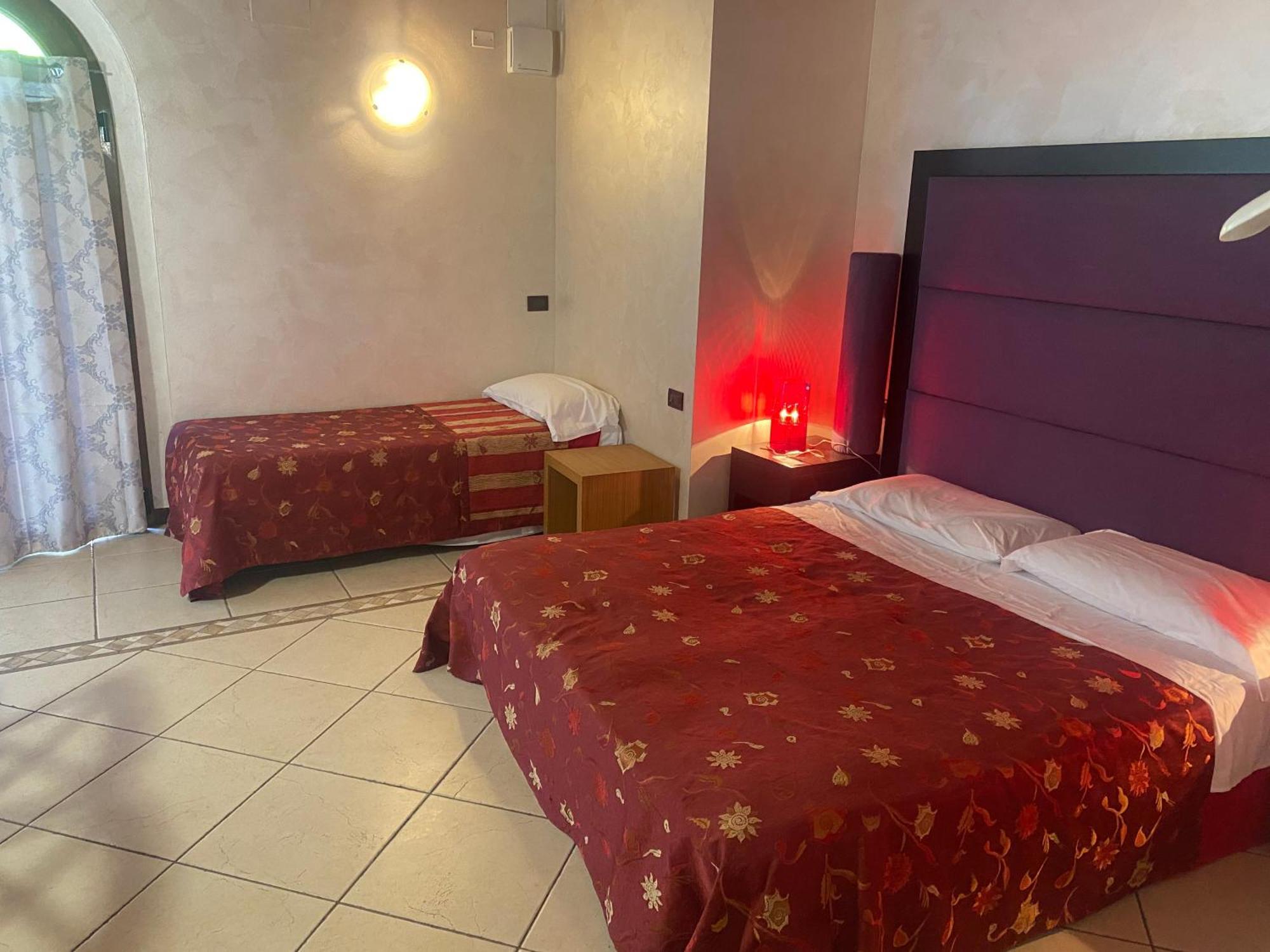 Albergo Le Piante Manerba del Garda Εξωτερικό φωτογραφία